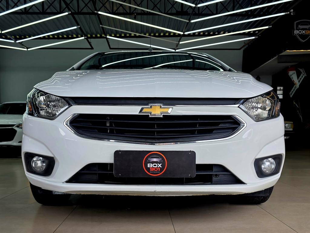 CHEVROLET Onix Hatch - Foto