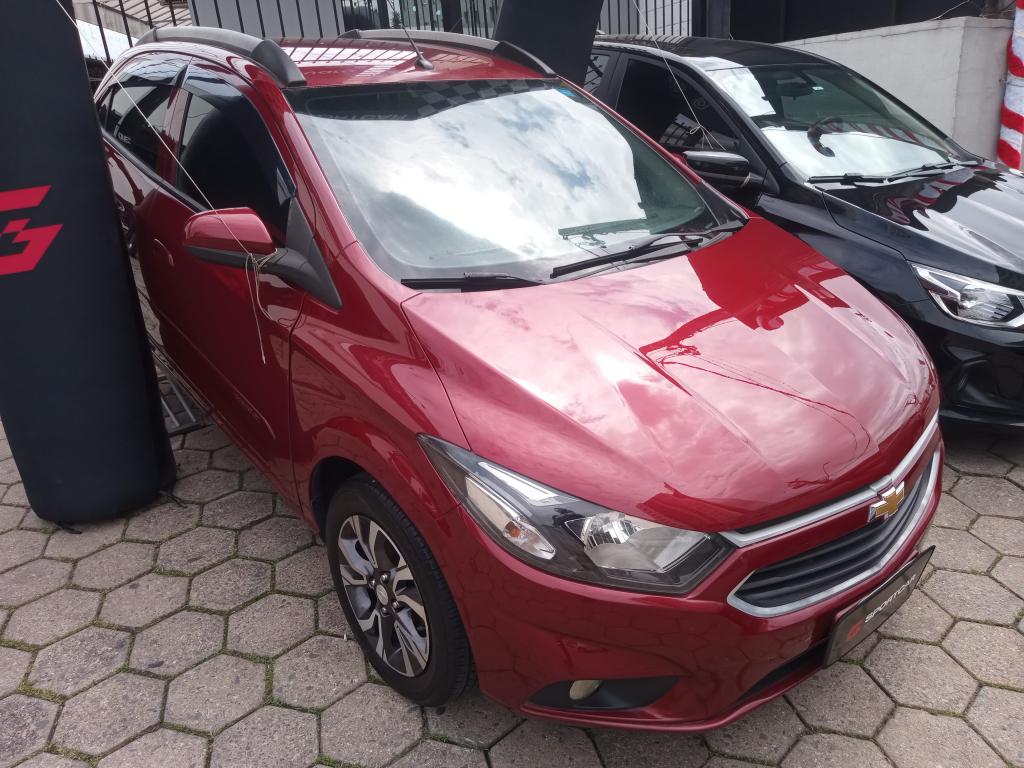 CHEVROLET Onix Hatch - Foto