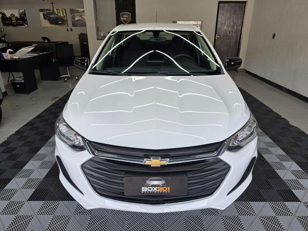 CHEVROLET Onix Sedan - Foto