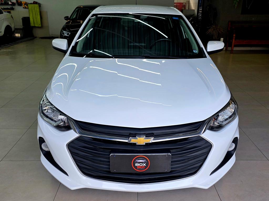 CHEVROLET Onix Sedan - Foto