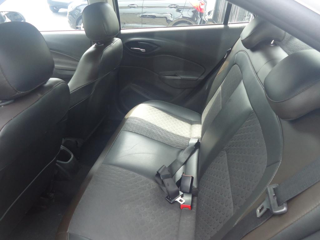 CHEVROLET Prisma - Foto