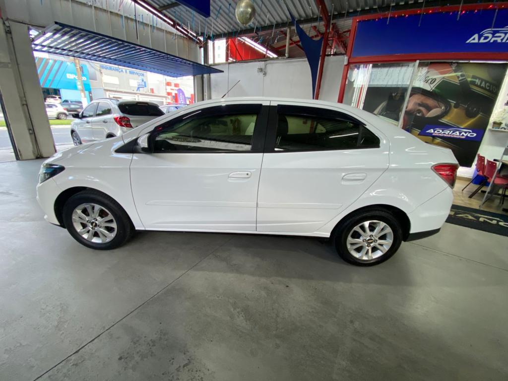 CHEVROLET Prisma - Foto