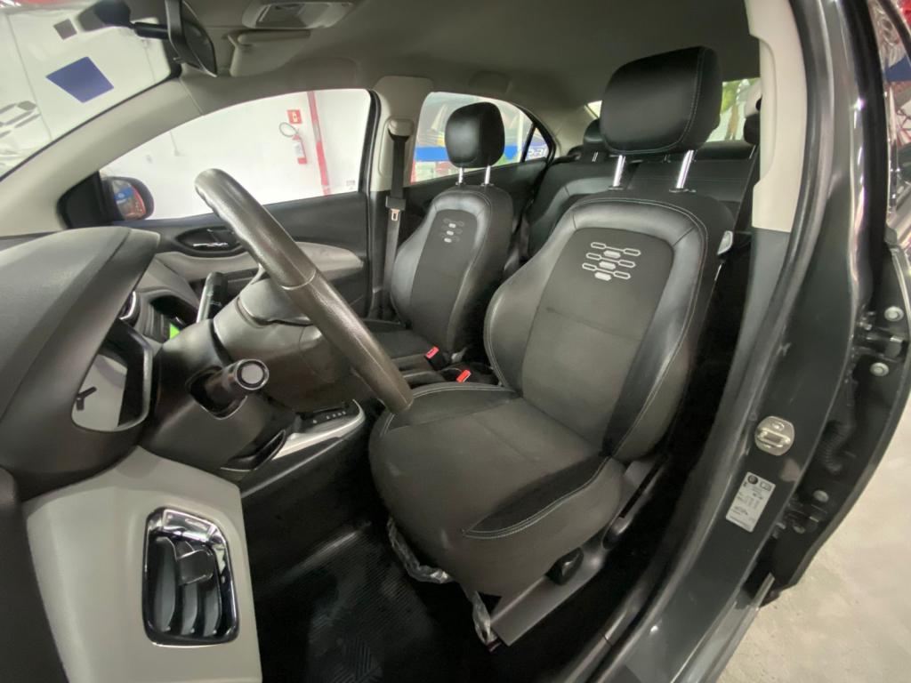 CHEVROLET Prisma - Foto