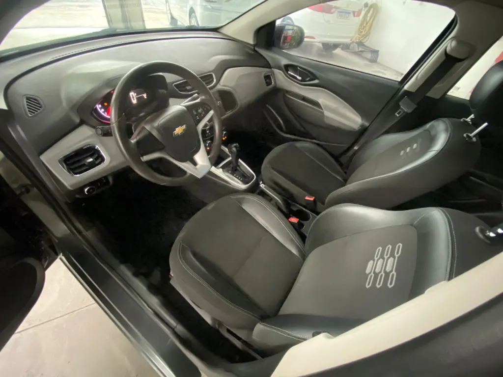 CHEVROLET Prisma - Foto
