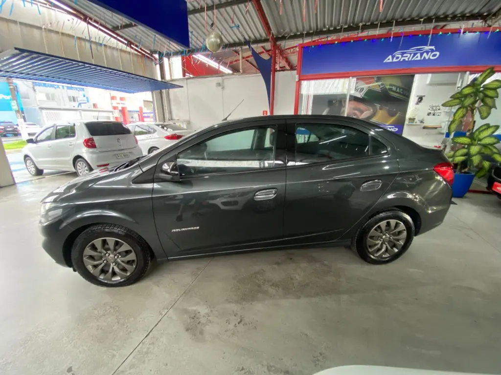 CHEVROLET Prisma - Foto
