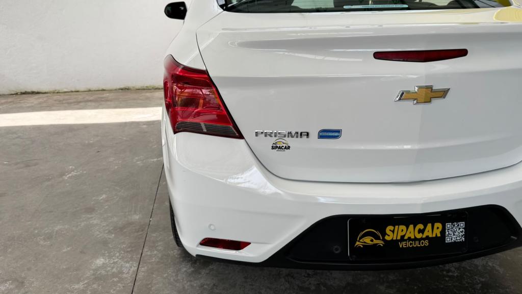 CHEVROLET Prisma - Foto