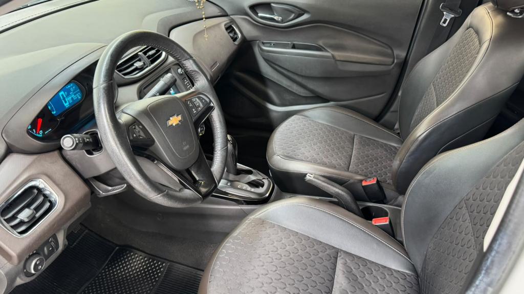 CHEVROLET Prisma - Foto