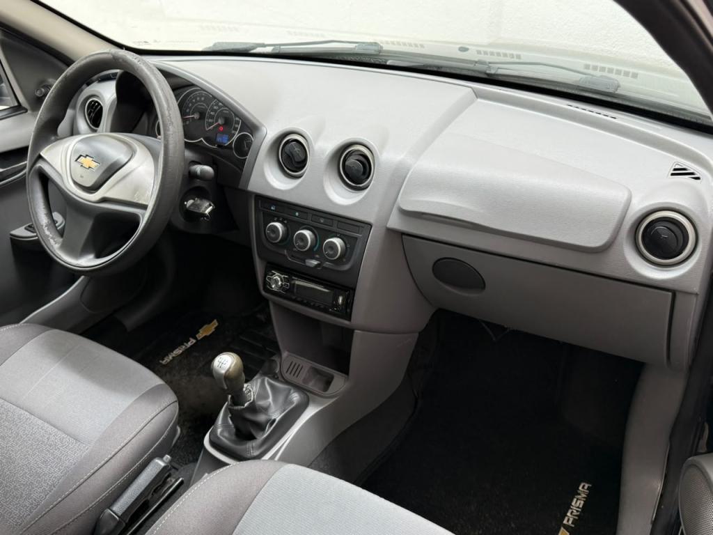 CHEVROLET Prisma - Foto