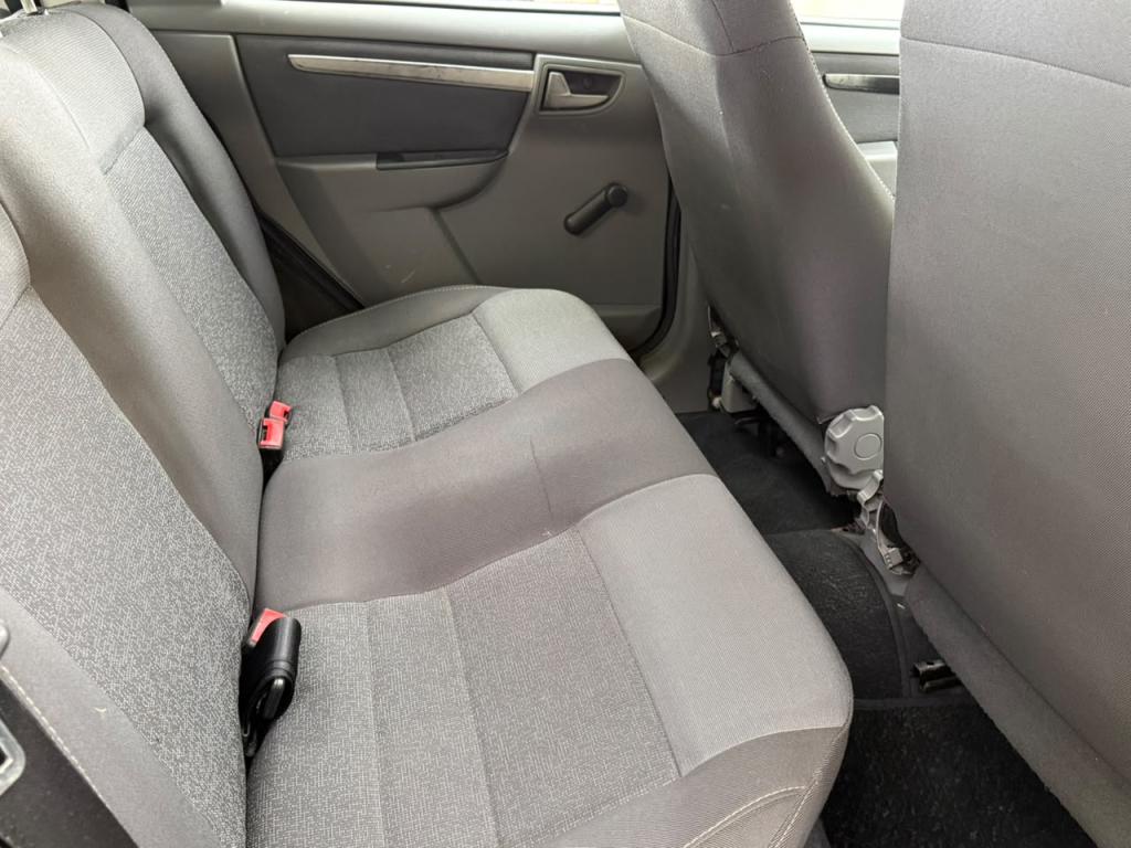 CHEVROLET Prisma - Foto