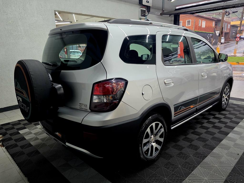 CHEVROLET Spin - Foto