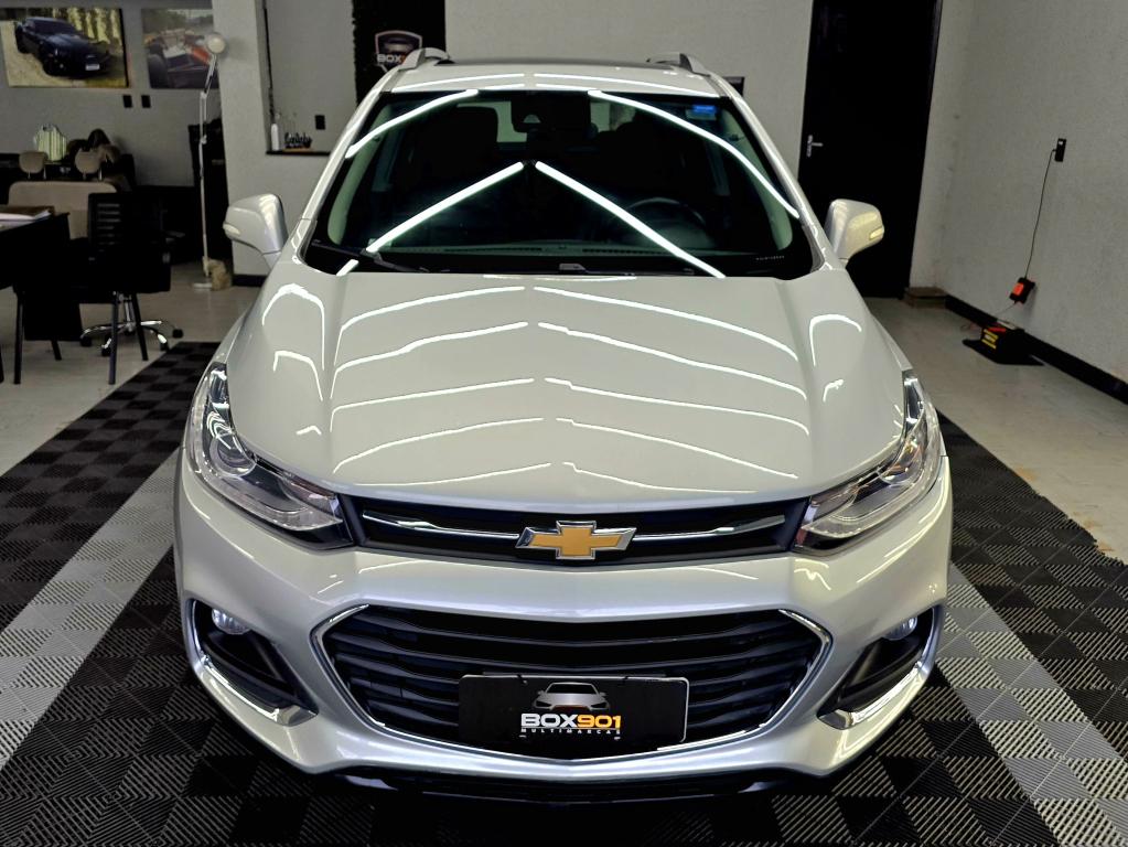 CHEVROLET Tracker - Foto