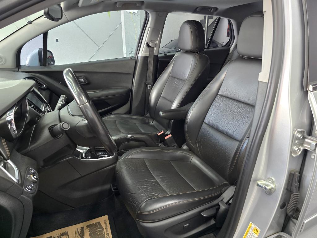 CHEVROLET Tracker - Foto