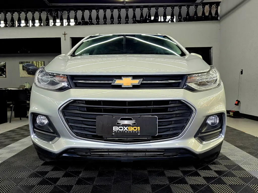 CHEVROLET Tracker - Foto