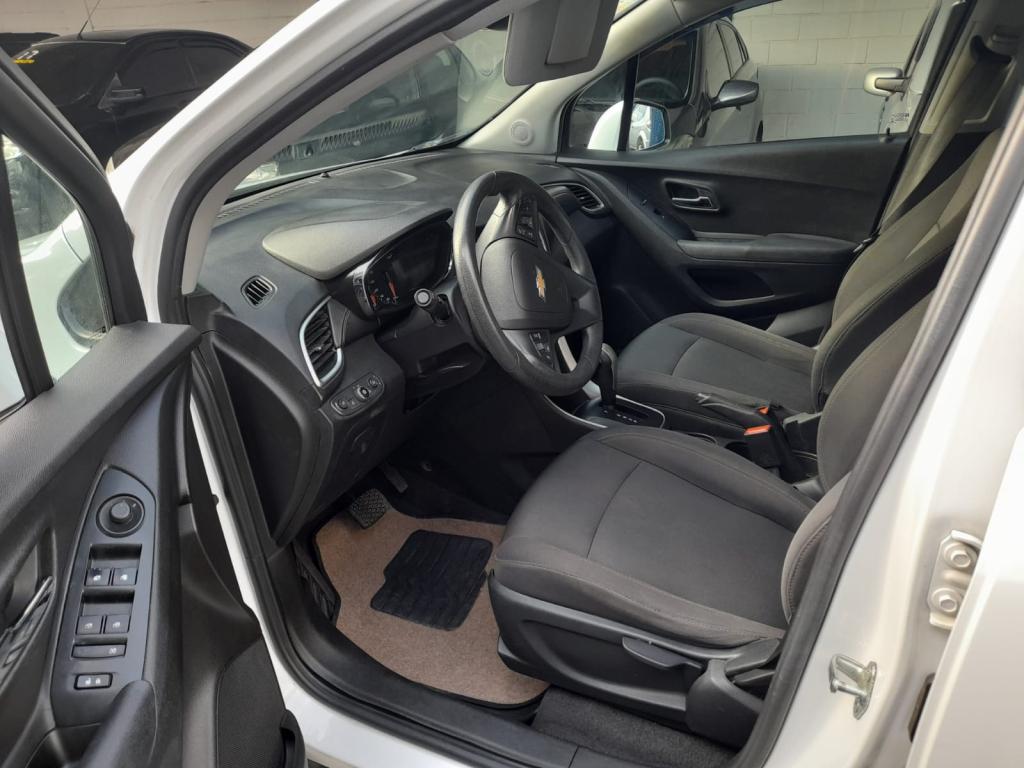 CHEVROLET Tracker - Foto