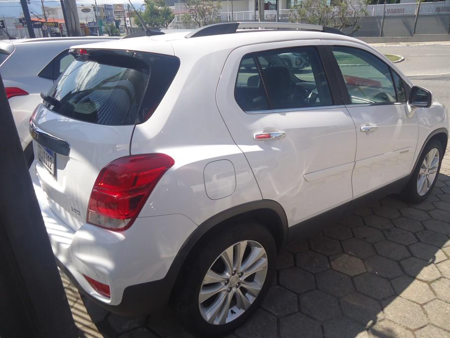 CHEVROLET Tracker - Foto