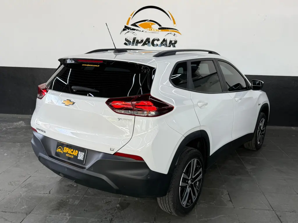CHEVROLET Tracker - Foto