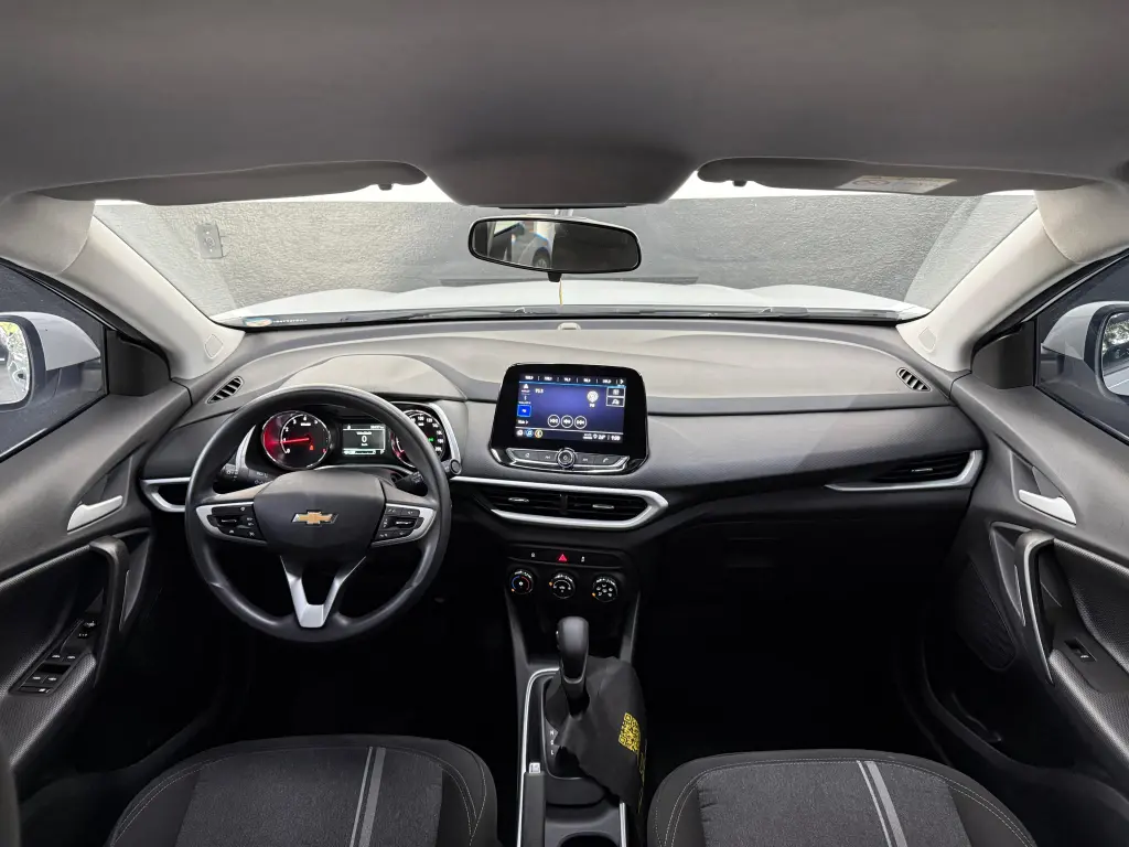 CHEVROLET Tracker - Foto