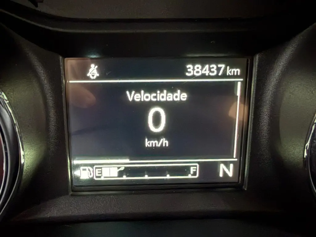 CHEVROLET Tracker - Foto