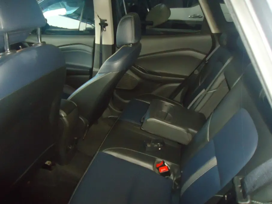 CHEVROLET Tracker - Foto