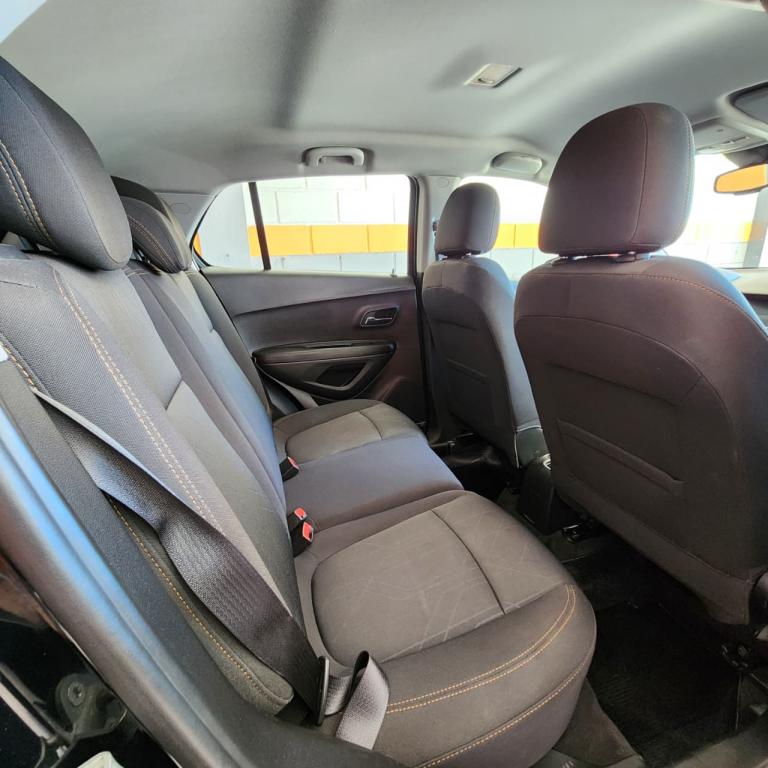 CHEVROLET Tracker - Foto