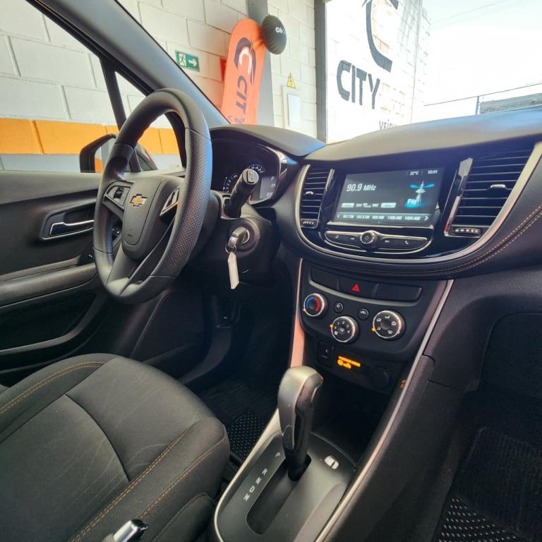 CHEVROLET Tracker - Foto