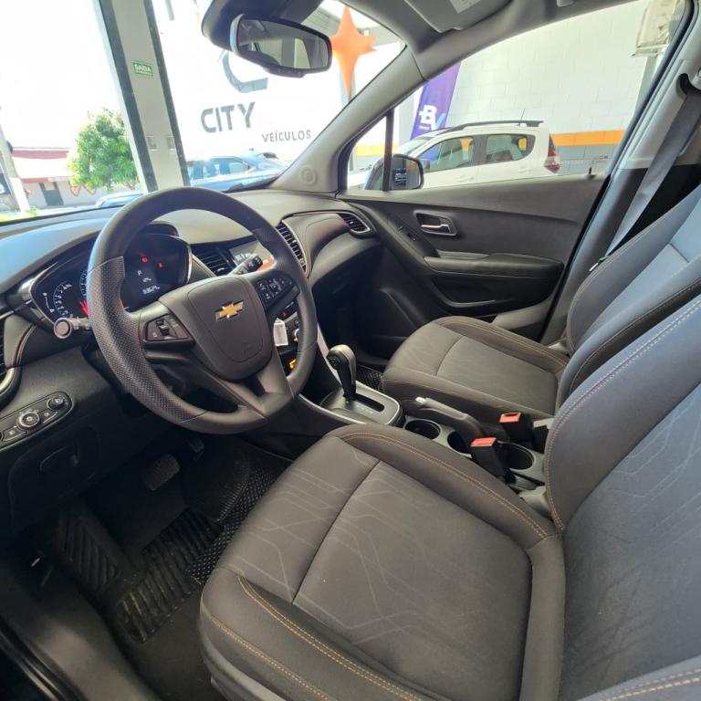 CHEVROLET Tracker - Foto