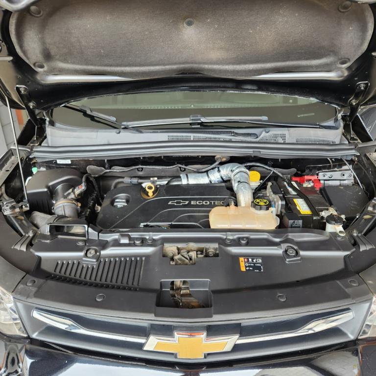 CHEVROLET Tracker - Foto