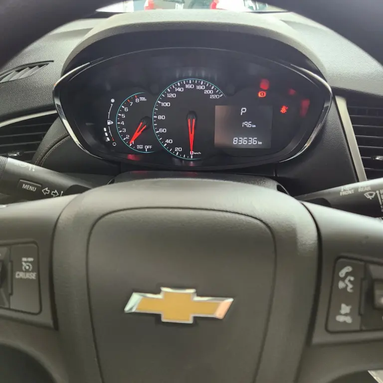 CHEVROLET Tracker - Foto