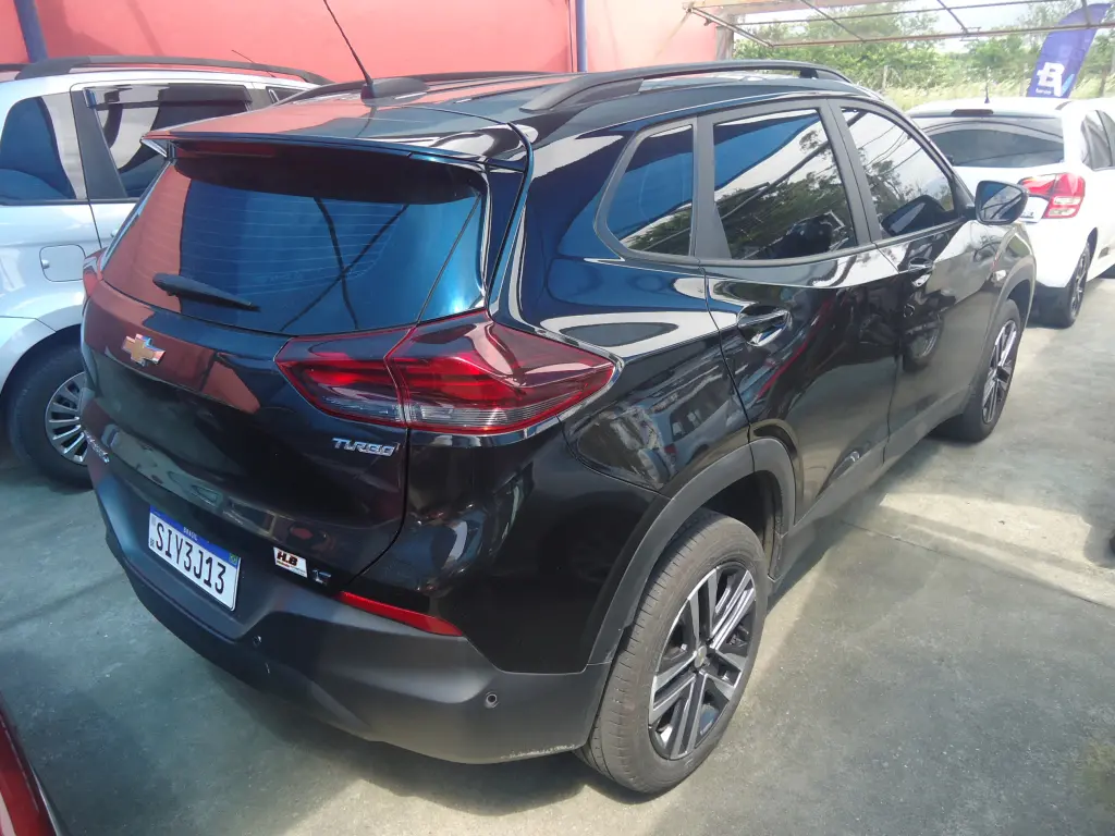 CHEVROLET Tracker - Foto