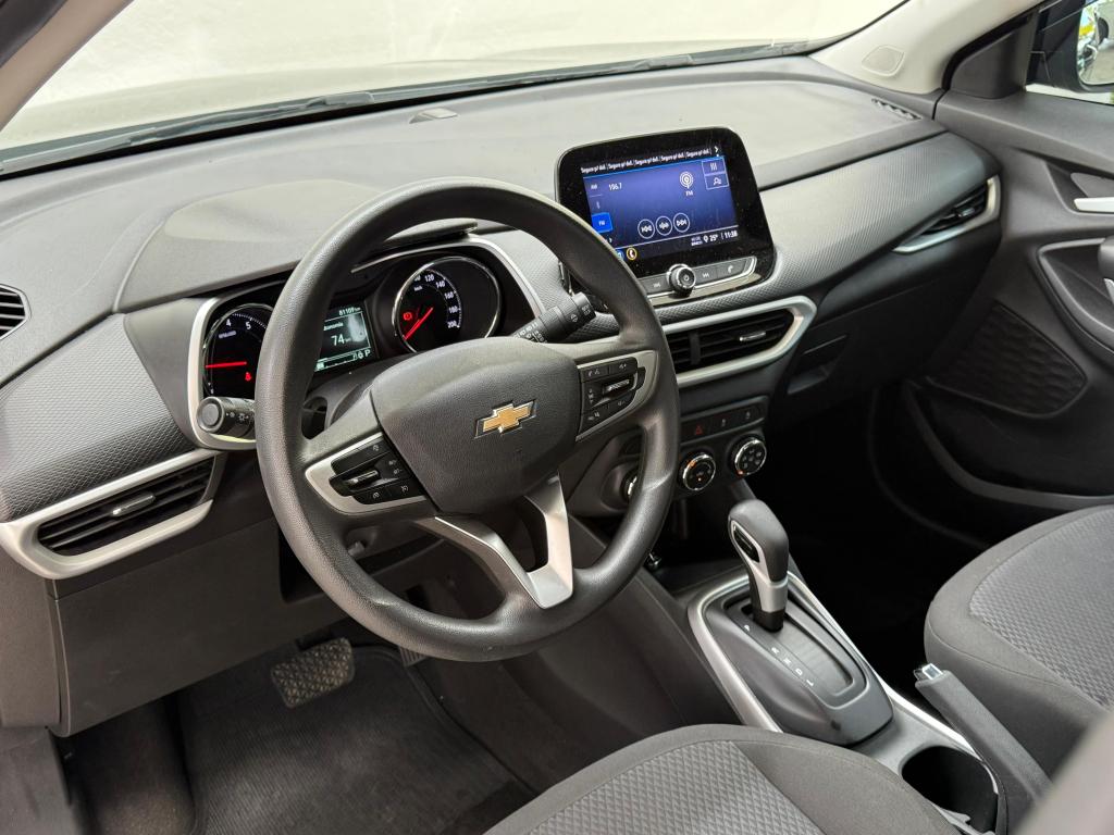 CHEVROLET Tracker - Foto