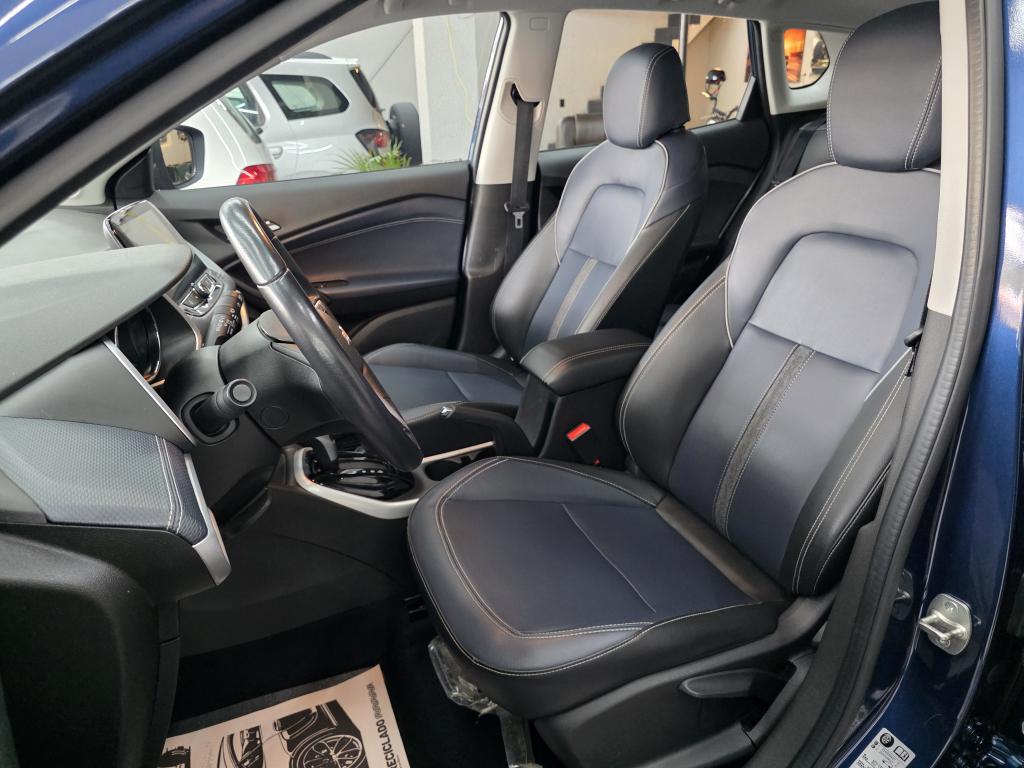 CHEVROLET Tracker - Foto