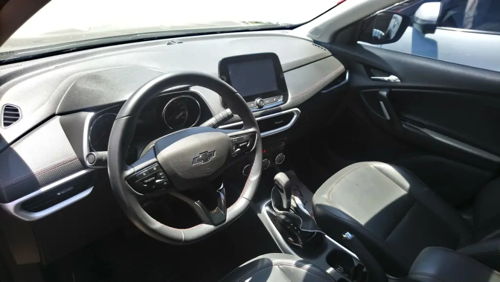 CHEVROLET Tracker - Foto