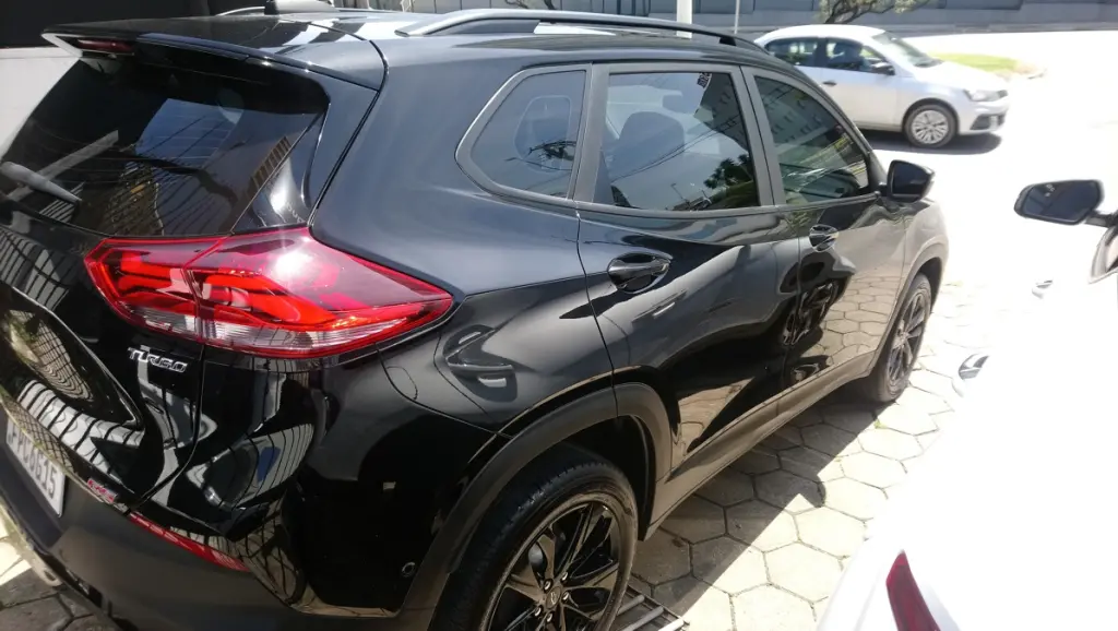 CHEVROLET Tracker - Foto