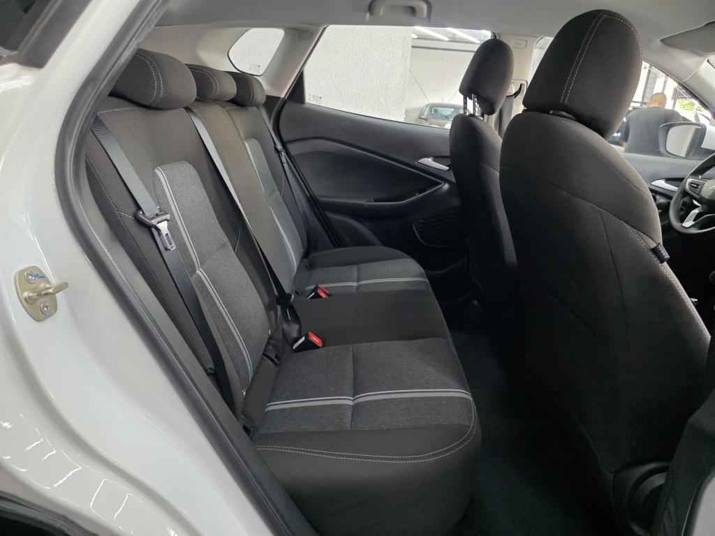 CHEVROLET Tracker - Foto