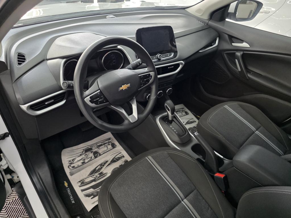 CHEVROLET Tracker - Foto