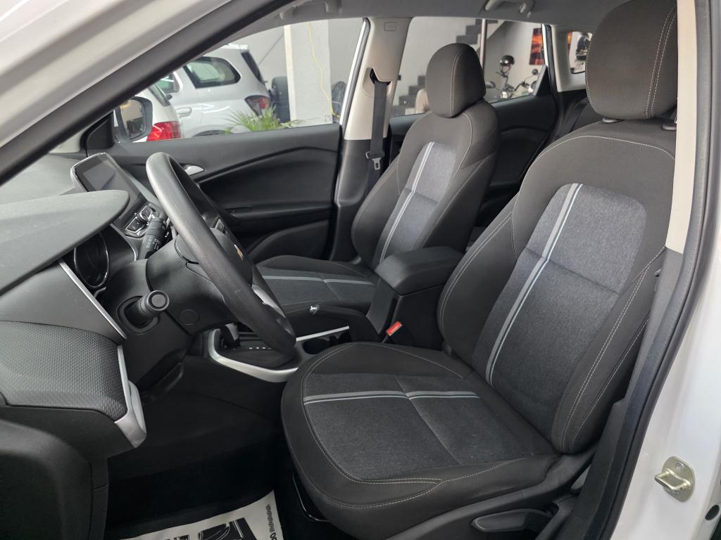 CHEVROLET Tracker - Foto