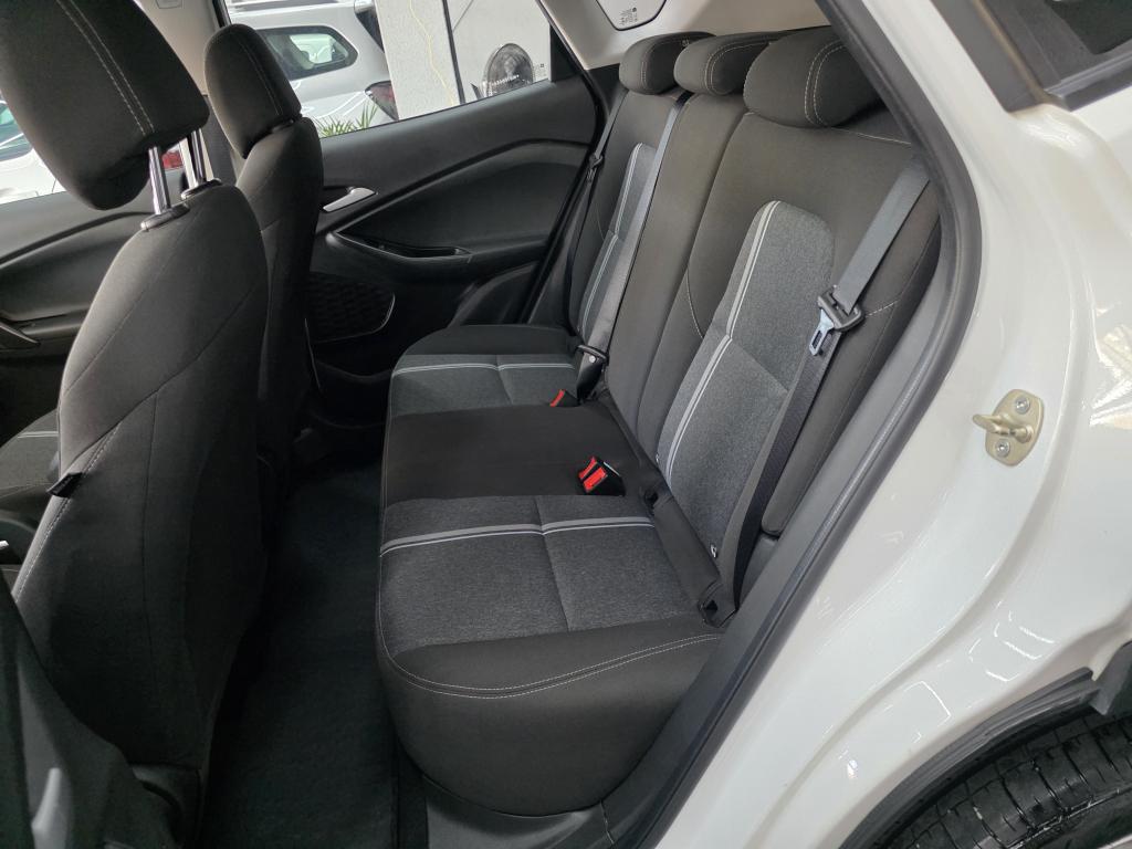 CHEVROLET Tracker - Foto