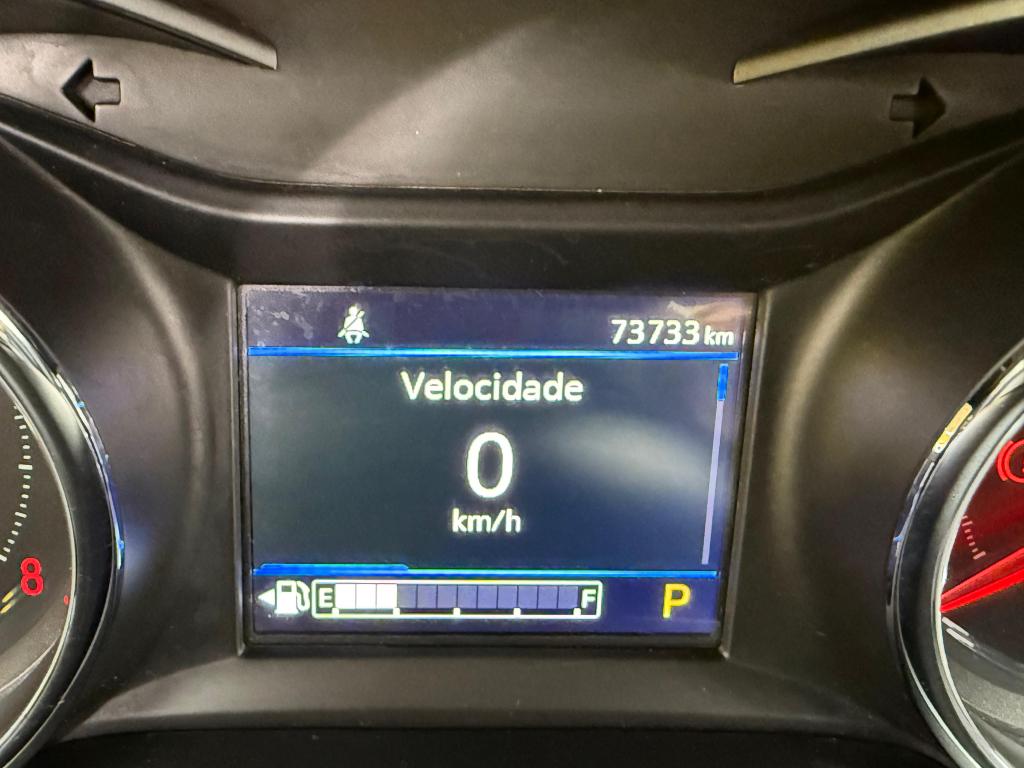 CHEVROLET Tracker - Foto