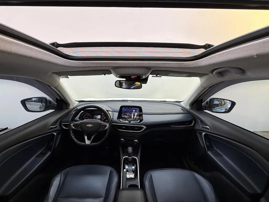 CHEVROLET Tracker - Foto