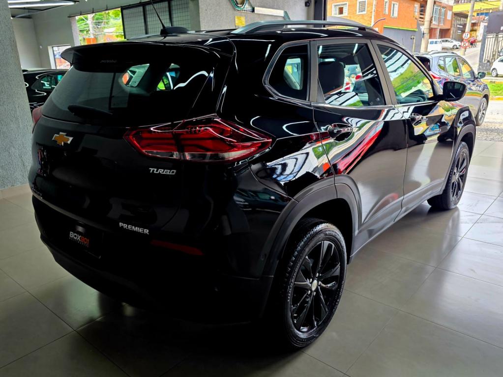 CHEVROLET Tracker - Foto