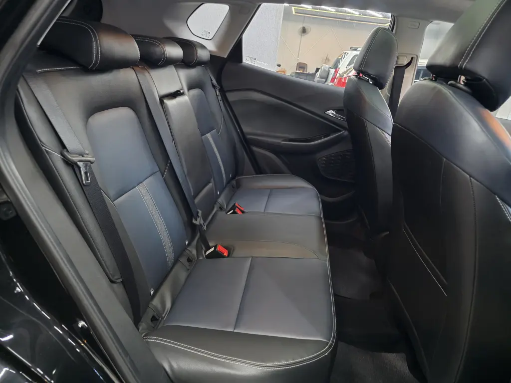 CHEVROLET Tracker - Foto