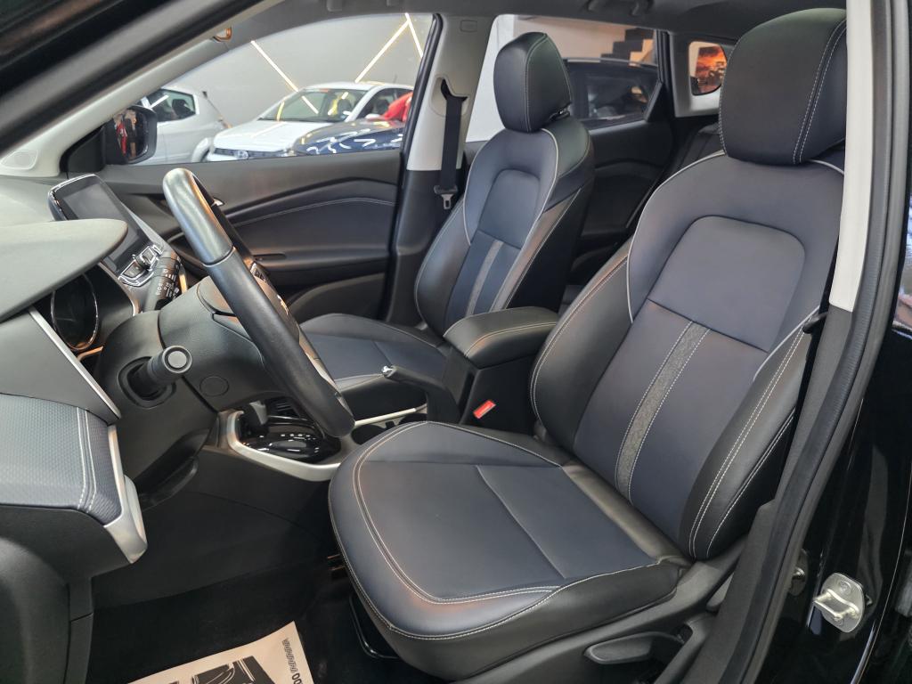 CHEVROLET Tracker - Foto