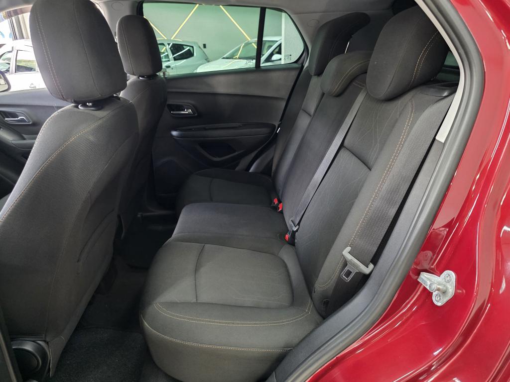 CHEVROLET Tracker - Foto