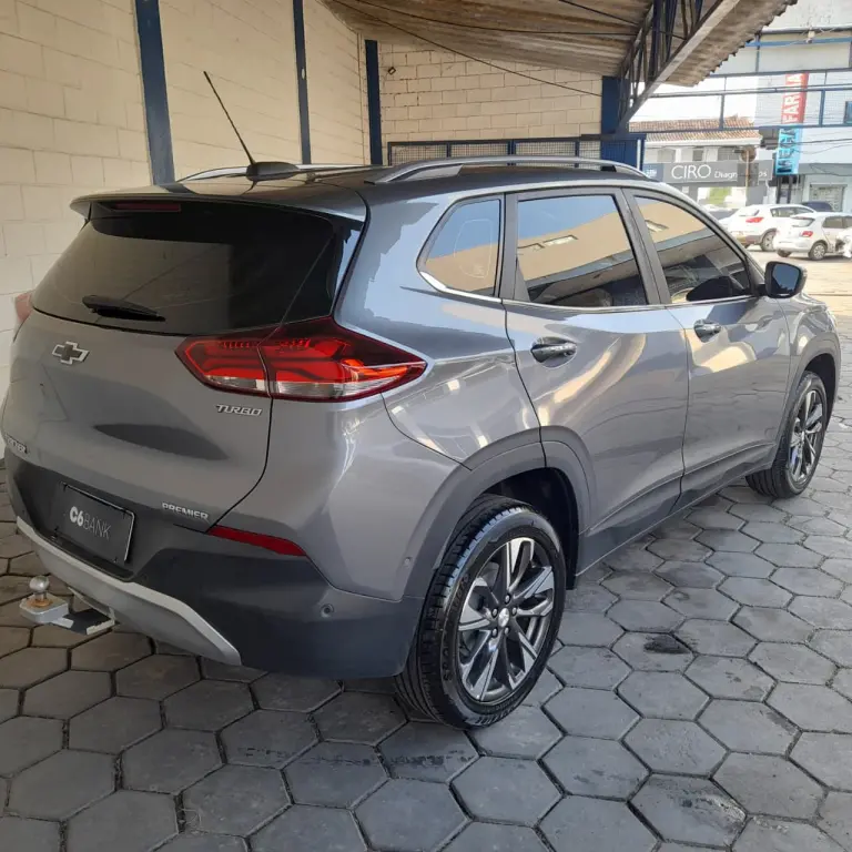 CHEVROLET Tracker - Foto