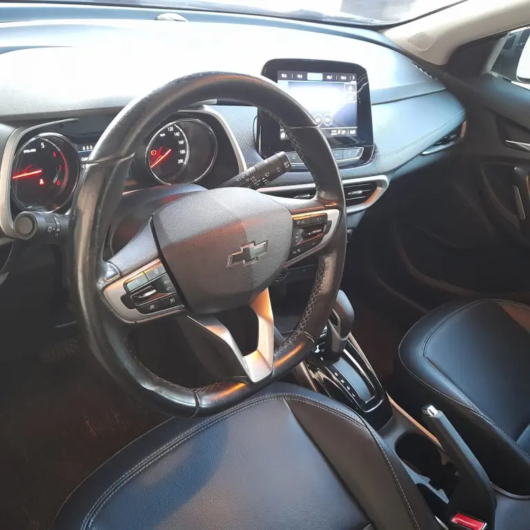 CHEVROLET Tracker - Foto