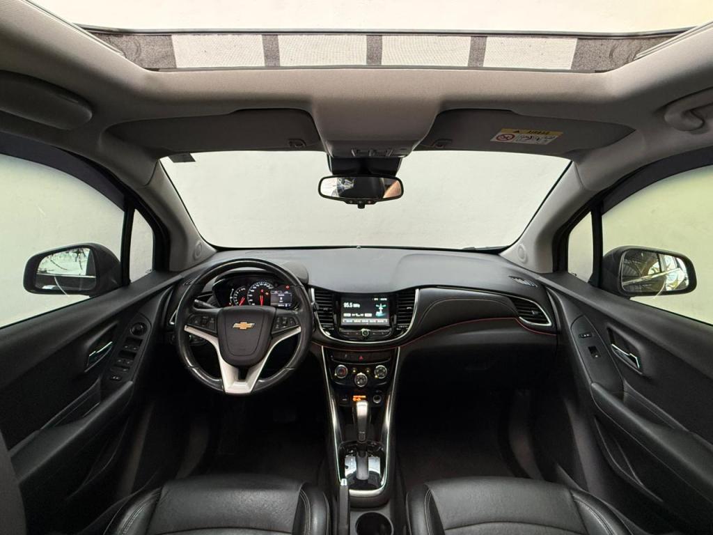 CHEVROLET Tracker - Foto