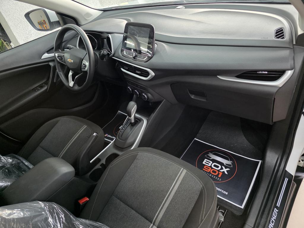 CHEVROLET Tracker - Foto