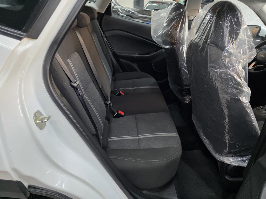 CHEVROLET Tracker - Foto