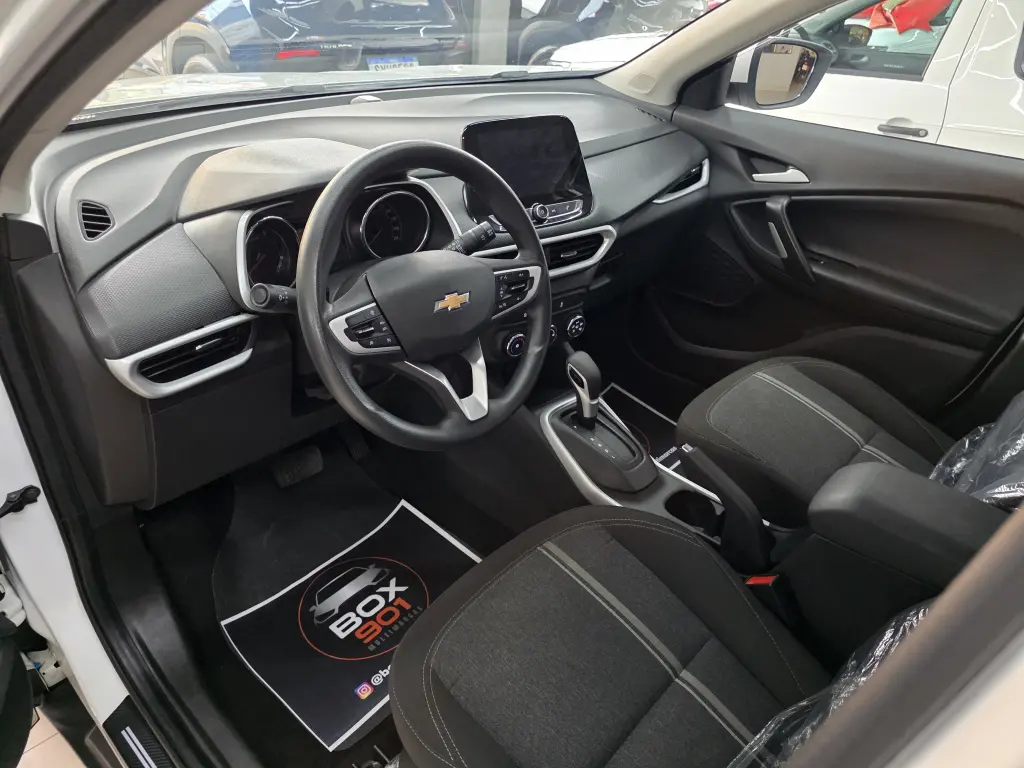 CHEVROLET Tracker - Foto