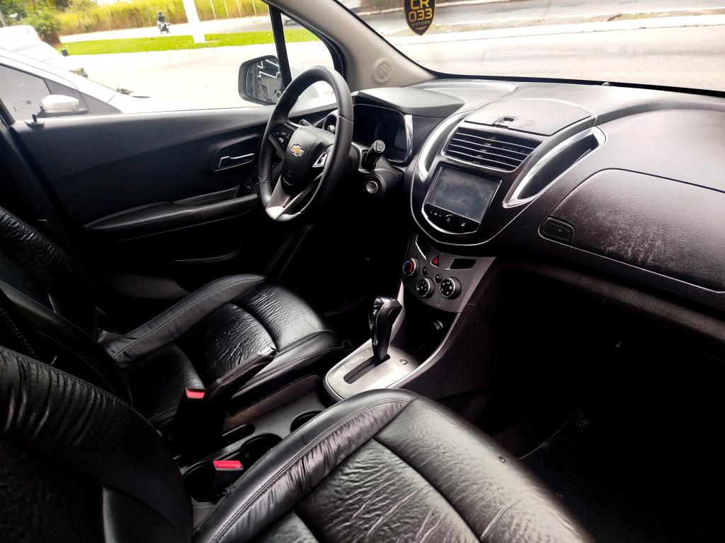 CHEVROLET Tracker - Foto